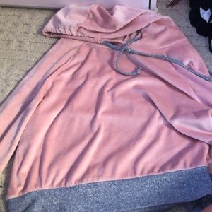 Velvet cropped hoodie